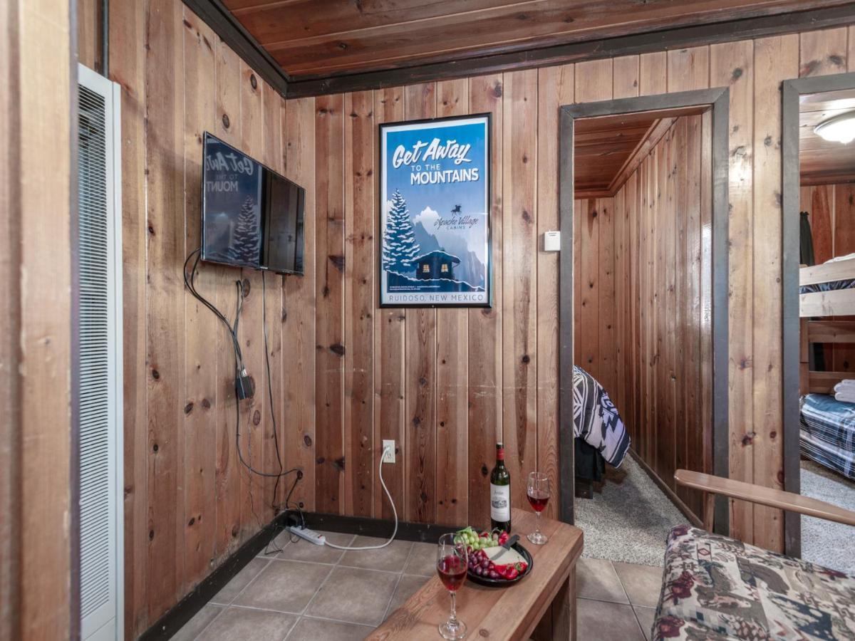 Tiny Two, 2 Bedrooms, Midtown, Sleeps 4 루이도소 외부 사진